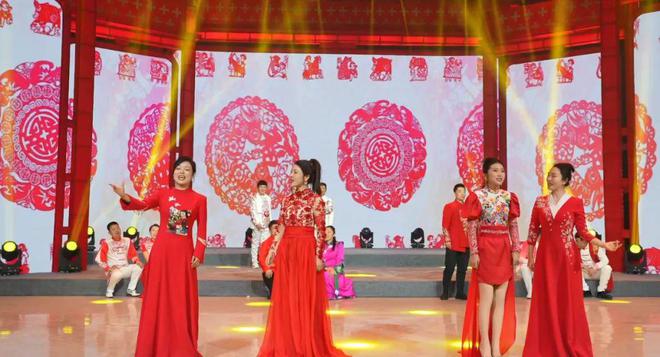 陕北过大年春晚看点四：舞台设计精巧 营造视听震撼盛宴(图2)