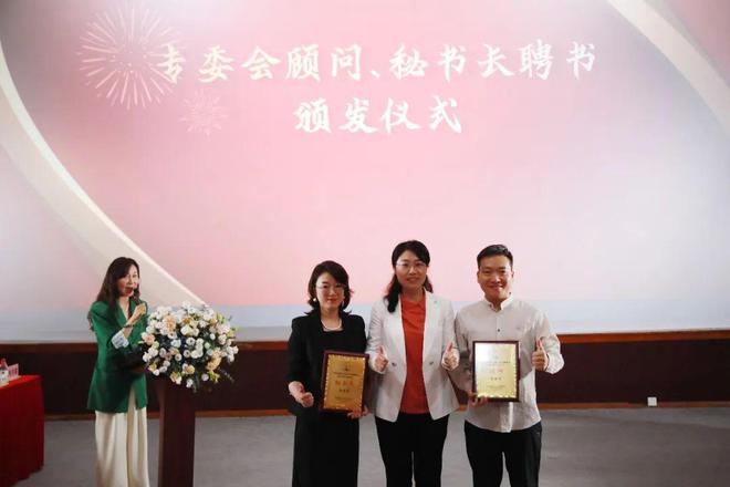 看演出到海珠！演艺新空间首个标准、首批名单公布！(图1)