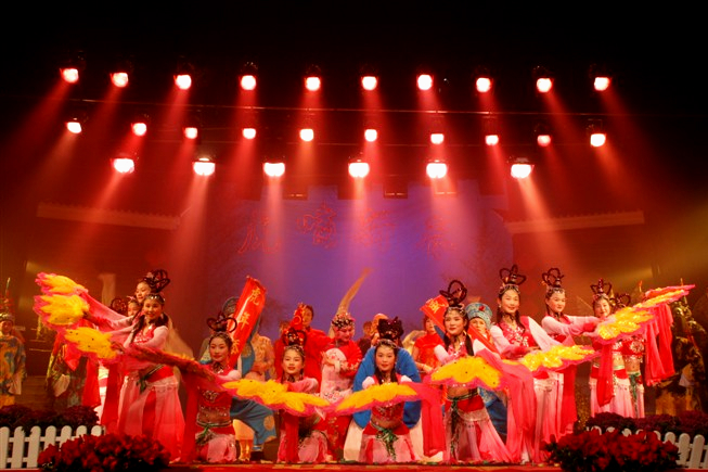 “醉美橙乡·多彩平远”经典金曲群星演唱会将于5月3日举行(图1)