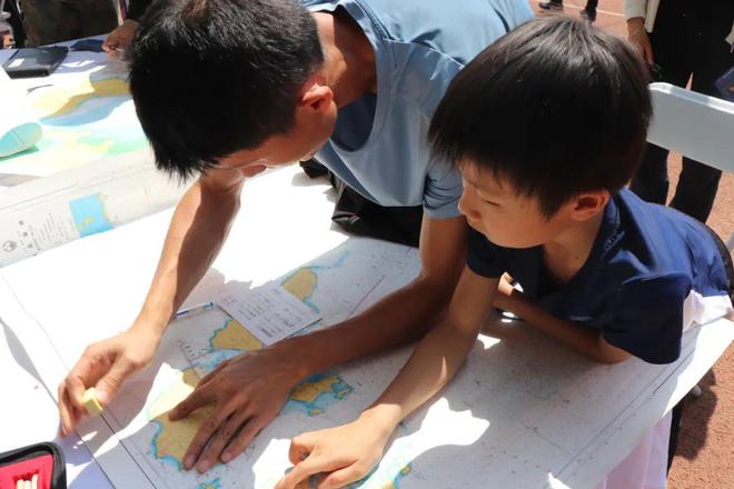 海天同筑梦深蓝写忠诚 清华大学海军成立纪念日路演活动规则和礼物介绍(图7)