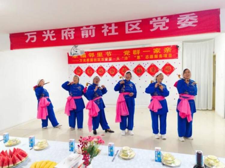 烟台市莱山区：“百家宴”绘就邻里情深新画卷(图2)