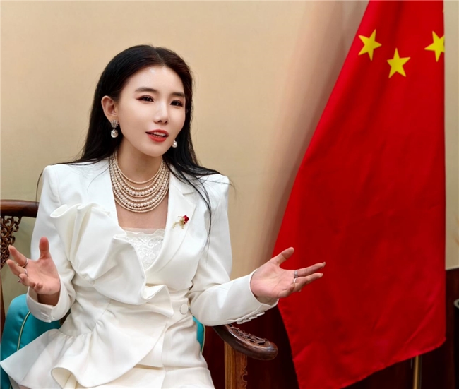 著名歌手张梦心出席自我教育体系北京座谈会暨健康中国工程自我教育研究中心成立会议(图3)