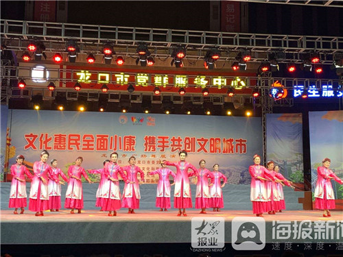 链接文艺资源乐享邻里盛宴！河滨社区公益文艺汇演温情启幕(图1)