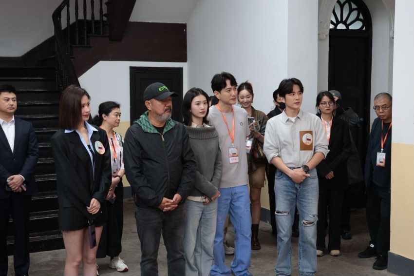 第15届中国金鹰电视艺术节特别策划“追寻文脉、对话青年”文艺工作者进校园活动(图1)